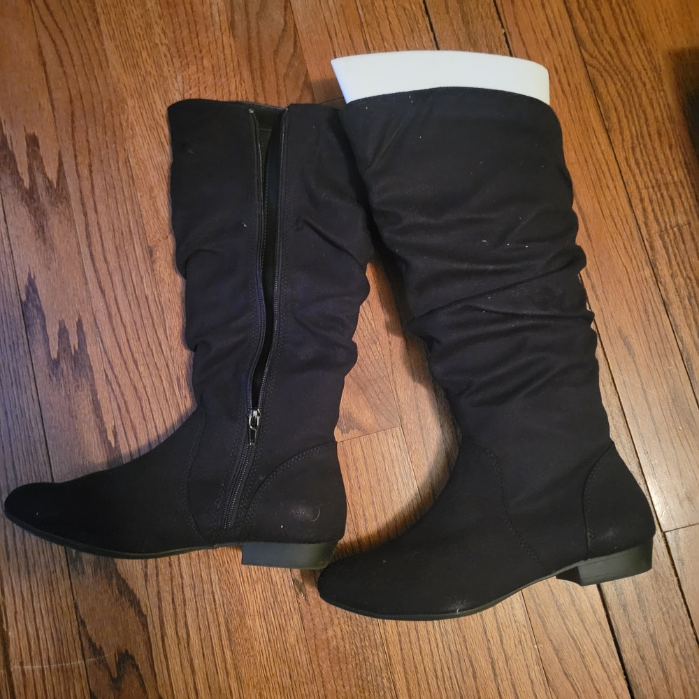 LOWER EAST SIDE Black Heeled Boots